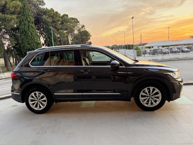 Volkswagen Tiguan 2.0 TDI 150 CV SCR DSG Life - foto 4 di 4