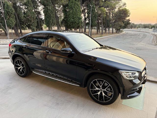 Mercedes-Benz GLC 220 d 4Matic Coupé Premium Pack Night TETTO - foto 3 di 4