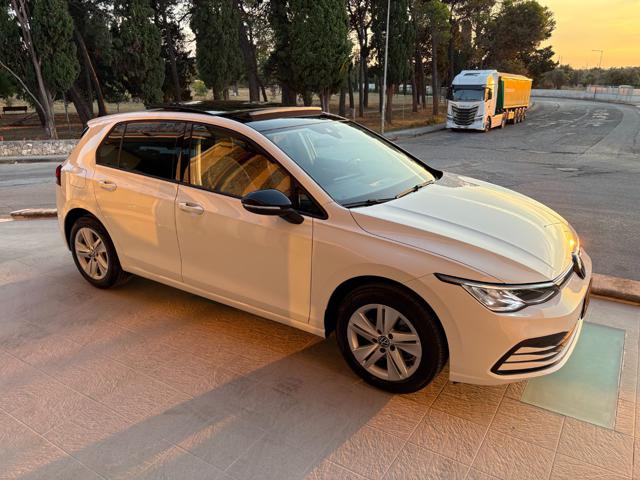 Volkswagen Golf 2.0 TDI DSG SCR Life TETTO-LUCI AMBIENTE - foto 3 di 4