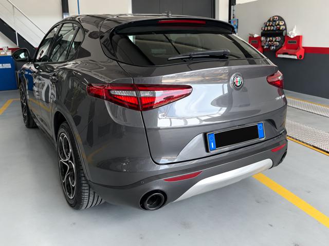 Alfa Romeo Stelvio 2.2 Turbodiesel 210 CV AT8 Q4 Ti - foto 3 di 4