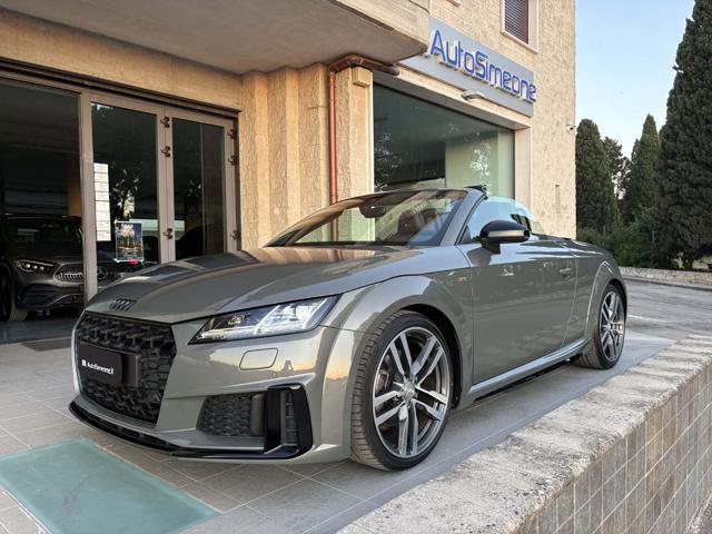 Audi TT Roadster 40 2.0 TFSI S tronic S line, del 2022, 56.512 km, in vendita a Carovigno (BR)