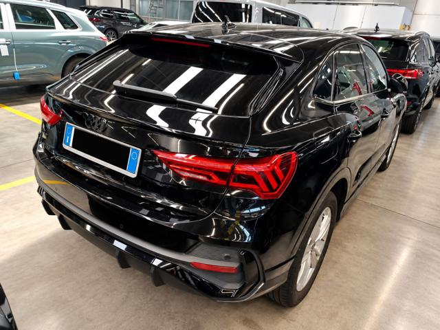 Audi Q3 SPB Sportback 35 TDI S tronic S line edition - foto 4 di 4