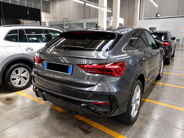 Audi Q3 SPB Sportback 35 TDI S tronic S line edition - foto 4 di 4