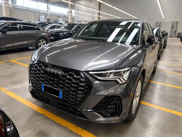 Audi Q3 SPB Sportback 35 TDI S tronic S line edition, del 2025, 33.578 km, in vendita a Carovigno (BR)