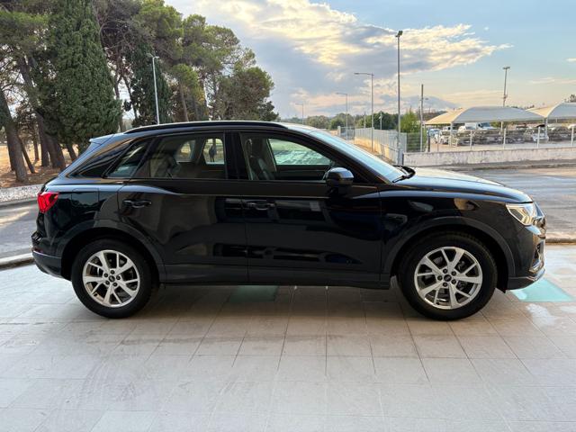 Audi Q3 35 2.0 TDI S tronic Business Advanced - foto 4 di 4