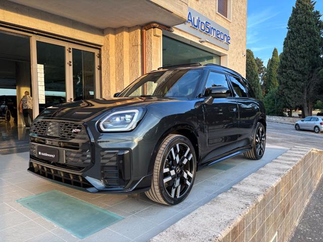 MINI Countryman D JCW Countryman TETTO APR/PAN-CERCHI DA 20'', del 2026, 5.432 km, in vendita a Carovigno (BR)