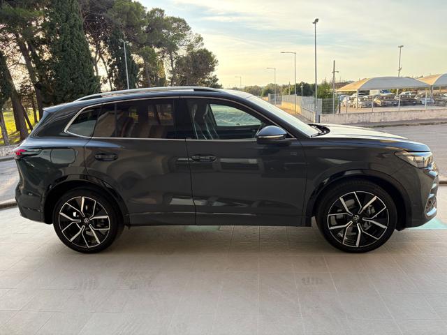 Volkswagen Tiguan 2.0 TDI 150 CV DSG R-Line - foto 4 di 4