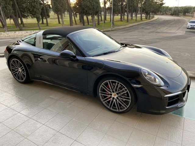Porsche 911 3.0 Targa 4S PDK UFFICIALE PORSCHE ITALIA IVA ESPO - foto 3 di 4