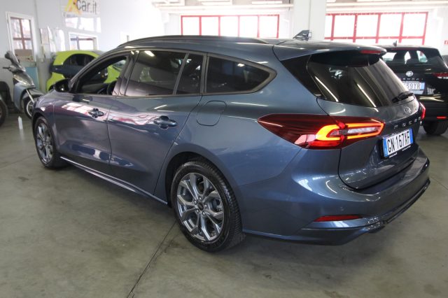 Ford Focus 1.0 EcoBoost Hybrid 125 CV SW ST-Line - foto 4 di 4