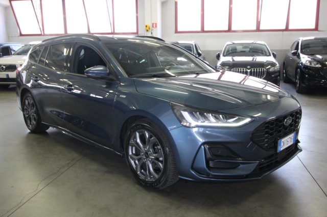 Ford Focus 1.0 EcoBoost Hybrid 125 CV SW ST-Line - foto 3 di 4