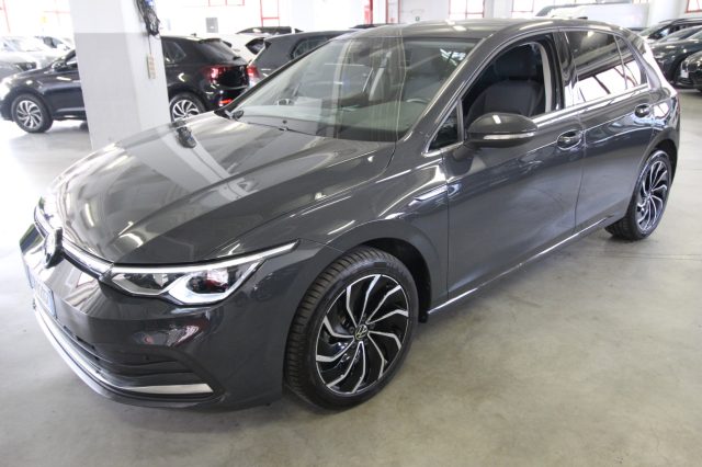 Volkswagen Golf 1.5 eTSI 130 CV EVO ACT DSG Style - foto 2 di 4