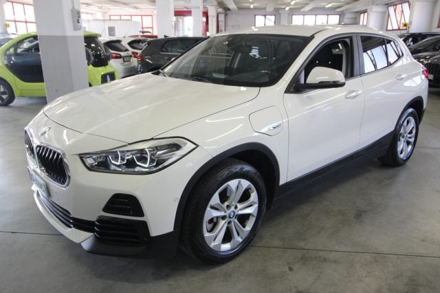 BMW X2 xDrive25e Business-X - foto 3 di 30