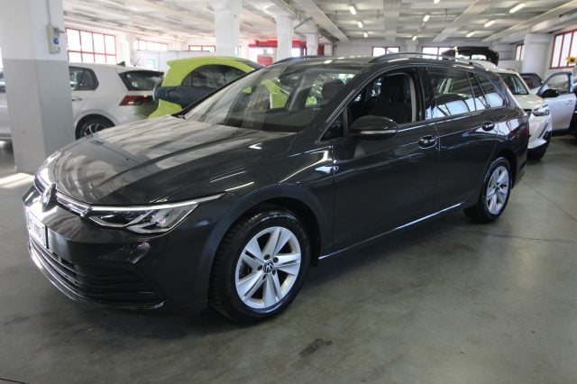 Volkswagen Golf Variant 2.0 TDI SCR Life - foto 2 di 4