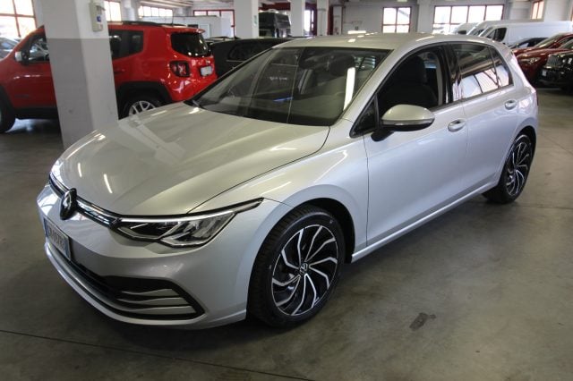 Volkswagen Golf 1.5 TSI EVO ACT Life - foto 2 di 4