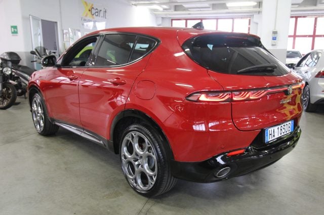 Alfa Romeo Tonale 1.3 280 CV PHEV AT6 Q4 Veloce - foto 4 di 4