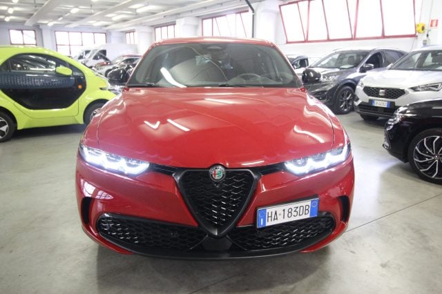 Alfa Romeo Tonale 1.3 280 CV PHEV AT6 Q4 Veloce, del 2025, 17.623 km, in vendita a Torino (TO)