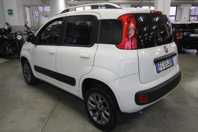 Fiat Panda 1.3 MJT 80 CV S&S 4x4 5 posti - foto 4 di 4