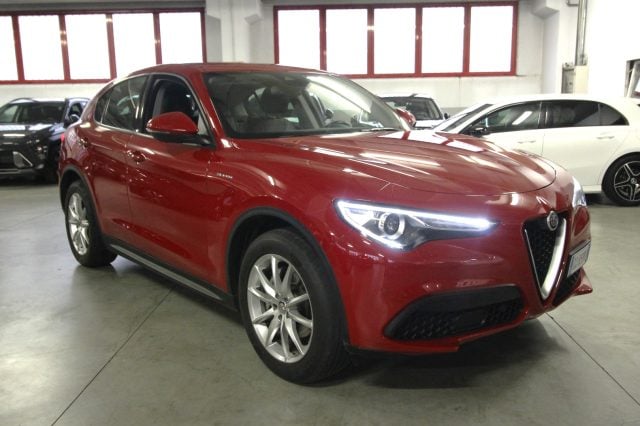 Alfa Romeo Stelvio 2.2 Turbodiesel 190 CV AT8 Q4 Executive - foto 3 di 4