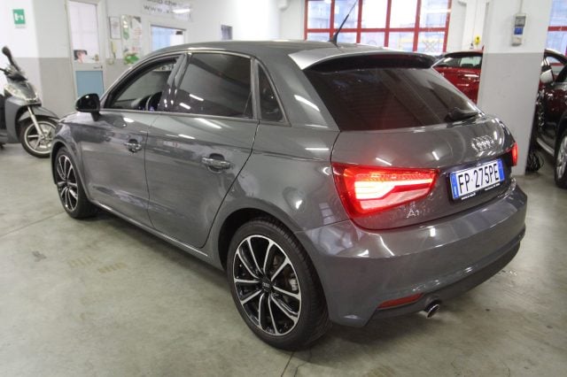 Audi A1 1.4 TDI S-tronic 5 porte - foto 4 di 4