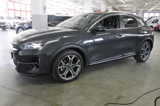 Kia XCeed 1.5 T-GDi 160 CV MHEV DCT Business Class - foto 2 di 4