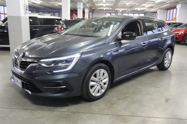 Renault Megane Sporter Blue dCi 115 CV EDC Equilibre - foto 2 di 4