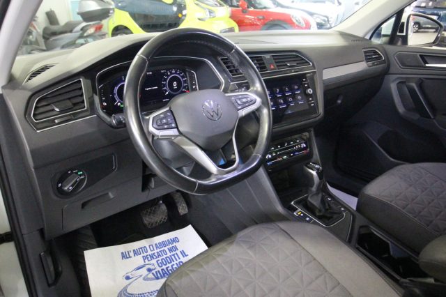 Volkswagen Tiguan 1.4 TSI eHYBRID DSG Life usato a TORINO
