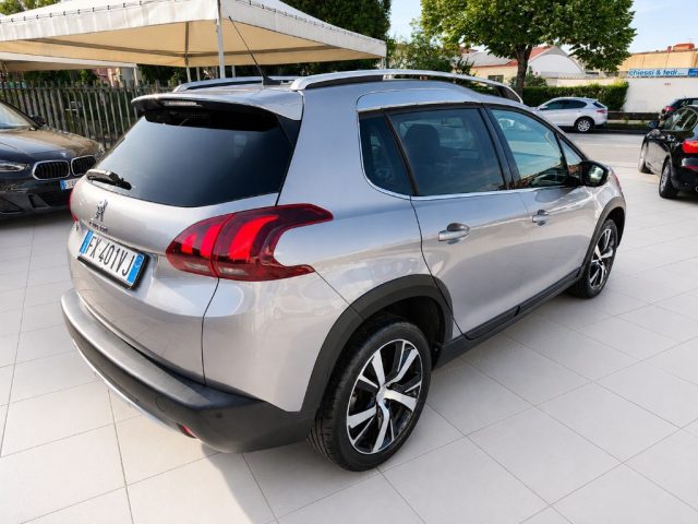 Peugeot 2008 BlueHDi 100 Cv Pelle Clima Aut. Navi Neo Patentati - foto 4 di 4