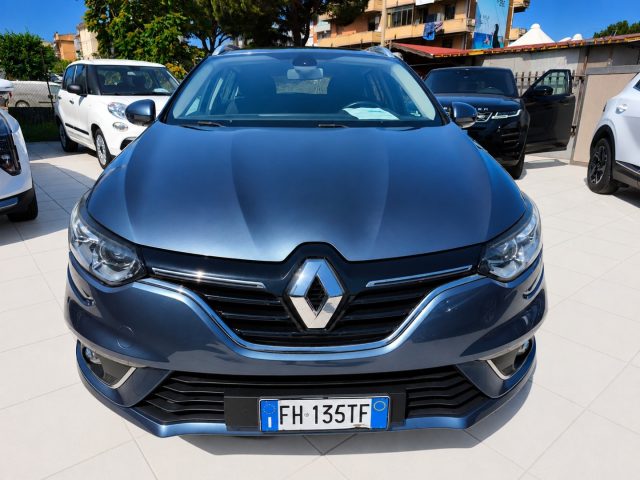 Renault Megane Sporter dCi 8V 110 CV Energy R-Link Navi - foto 2 di 4