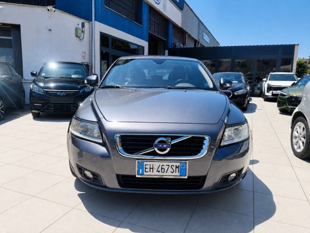 Volvo V50 D2 Unico Proprietario Neopatentati Bluetooth - foto 2 di 4