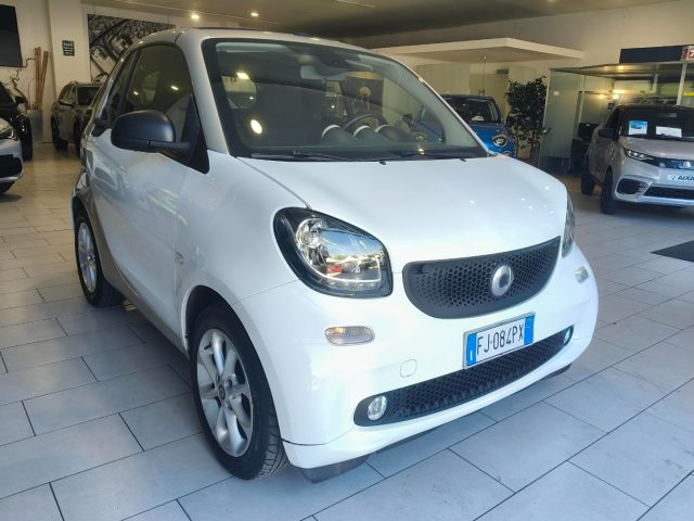 smart forTwo 70 1.0 twinamic cabrio Ok Neopatentati C.Vendita - foto 3 di 4