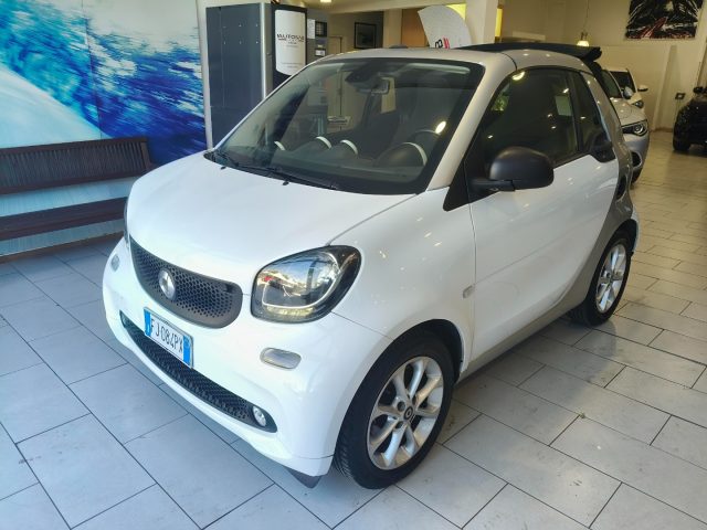 smart forTwo 70 1.0 twinamic cabrio Ok Neopatentati C.Vendita usato a FIRENZE