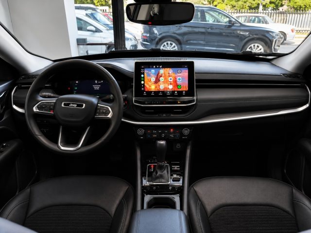 Jeep Compass 4xe Plug In 1.3 Turbo 190 CV PHEV Pelle Aziendale - foto 2 di 4