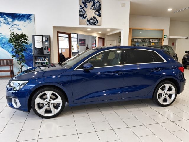 Audi A3 SPB 40 TFSI e S-Tronic Business Advanced Plug-In - foto 4 di 4