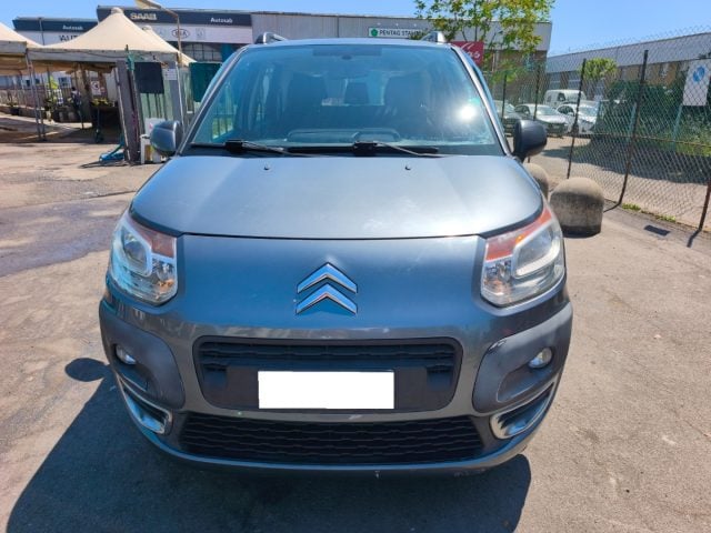 Citroen C3 Picasso 1.6 HDi 90 CV Neopatentati - foto 2 di 4