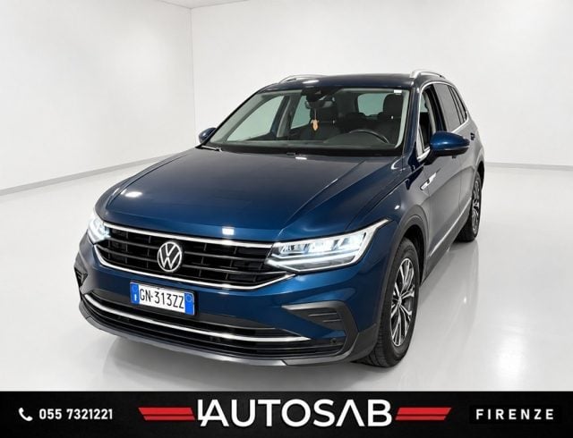 Volkswagen Tiguan 1.5 TSI 150 CV DSG ACT Life, del 2023, 33.250 km, in vendita a Firenze (FI)