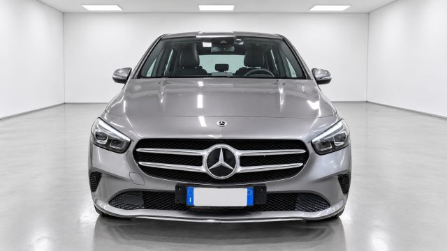 Mercedes-Benz B 250 e hybrid EQ Business Extra Plug in - foto 2 di 4