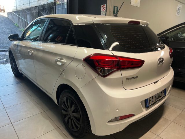 Hyundai i20 1.2 84 CV 5 porte Style - foto 4 di 4