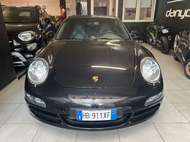 Porsche 911 Carrera S Coupé - foto 2 di 4