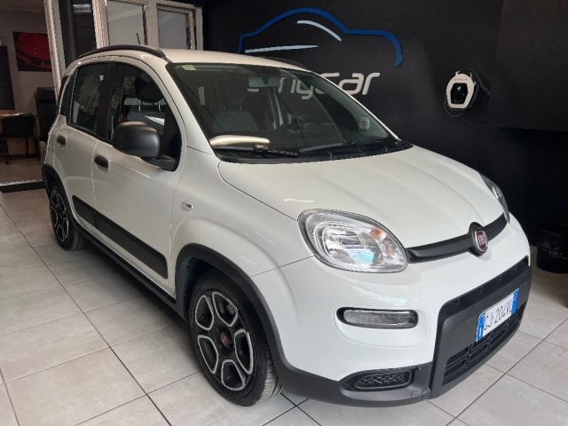 Fiat Panda 1.0 FireFly S&S Hybrid City Life, del 2022, 57.573 km, in vendita a Collegno (TO)