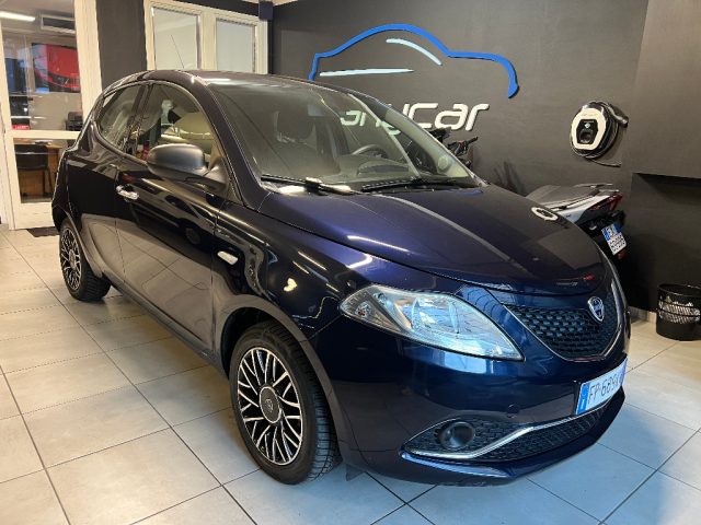 Lancia Ypsilon 1.3 MJT 16V 95 CV 5 porte S&S Gold, del 2018, 146.861 km, in vendita a Collegno (TO)