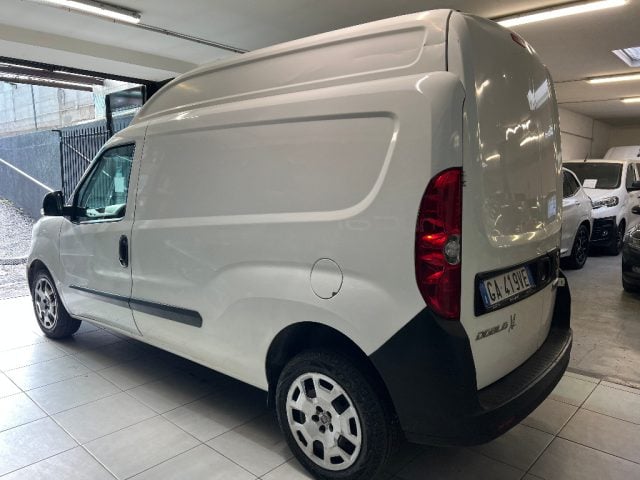 Fiat Doblo Doblò 1.6 MJT 105CV 3 POSTI Cargo Maxi XL Lounge - foto 4 di 4