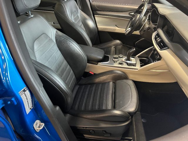 Alfa Romeo Stelvio 2.2 Turbodiesel 210 CV AT8 Q4 Veloce, del 2021, 124.533 km, in vendita a Collegno (TO)