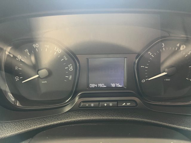Peugeot Traveller BlueHDi 100 S&S Compact Business, del 2020, 84.000 km, in vendita a Collegno (TO)