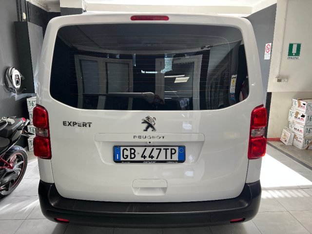 Peugeot Traveller BlueHDi 100 S&S Compact Business - foto 4 di 4