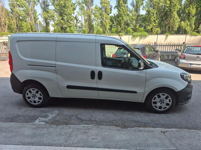 Fiat Doblo Dobl� 1.6 MJT PL-TN Cargo Maxi Doppia porta Lounge - foto 4 di 4