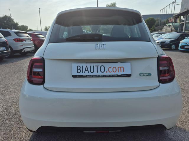 Fiat 500e 43 kWh Icon BATTERIA NUOVA-ZERO VINCOLI - foto 2 di 4