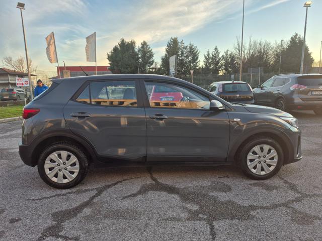 Kia Stonic 1.2 DPI Urban - foto 3 di 4