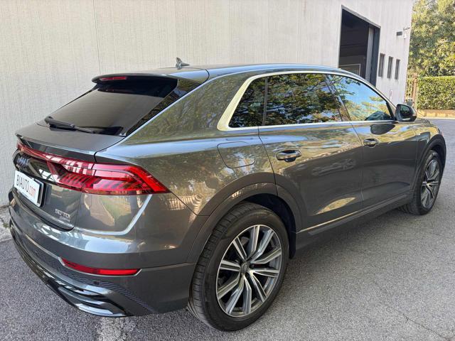 Audi Q8 50 TDI 286 CV quattro tiptronic - foto 4 di 4