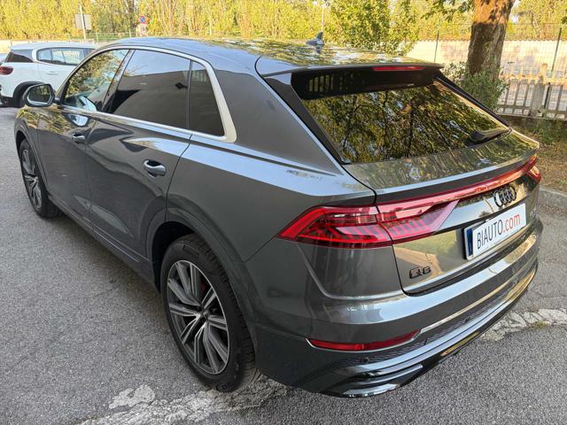 Audi Q8 50 TDI 286 CV quattro tiptronic - foto 2 di 4