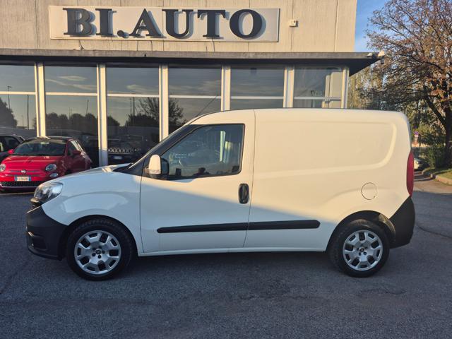 Fiat Doblo Doblò 1.6 MJT 105CV PC RETE DI CARICO, del 2017, 113.400 km, in vendita a Castegnato (BS)